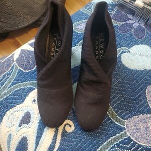 New York Transit Black Ankle Booties with Squared Toe